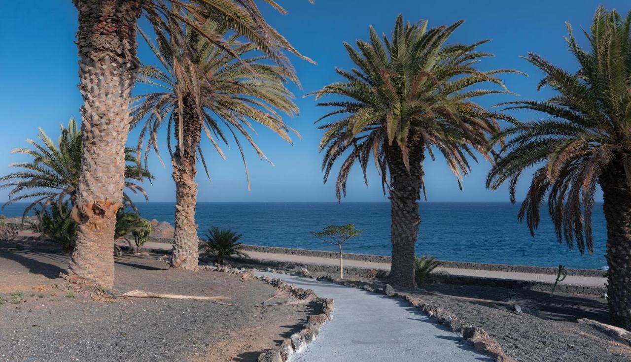 Apartamento Eduardo A Primera Linea Del Mar Costa Teguise Kültér fotó