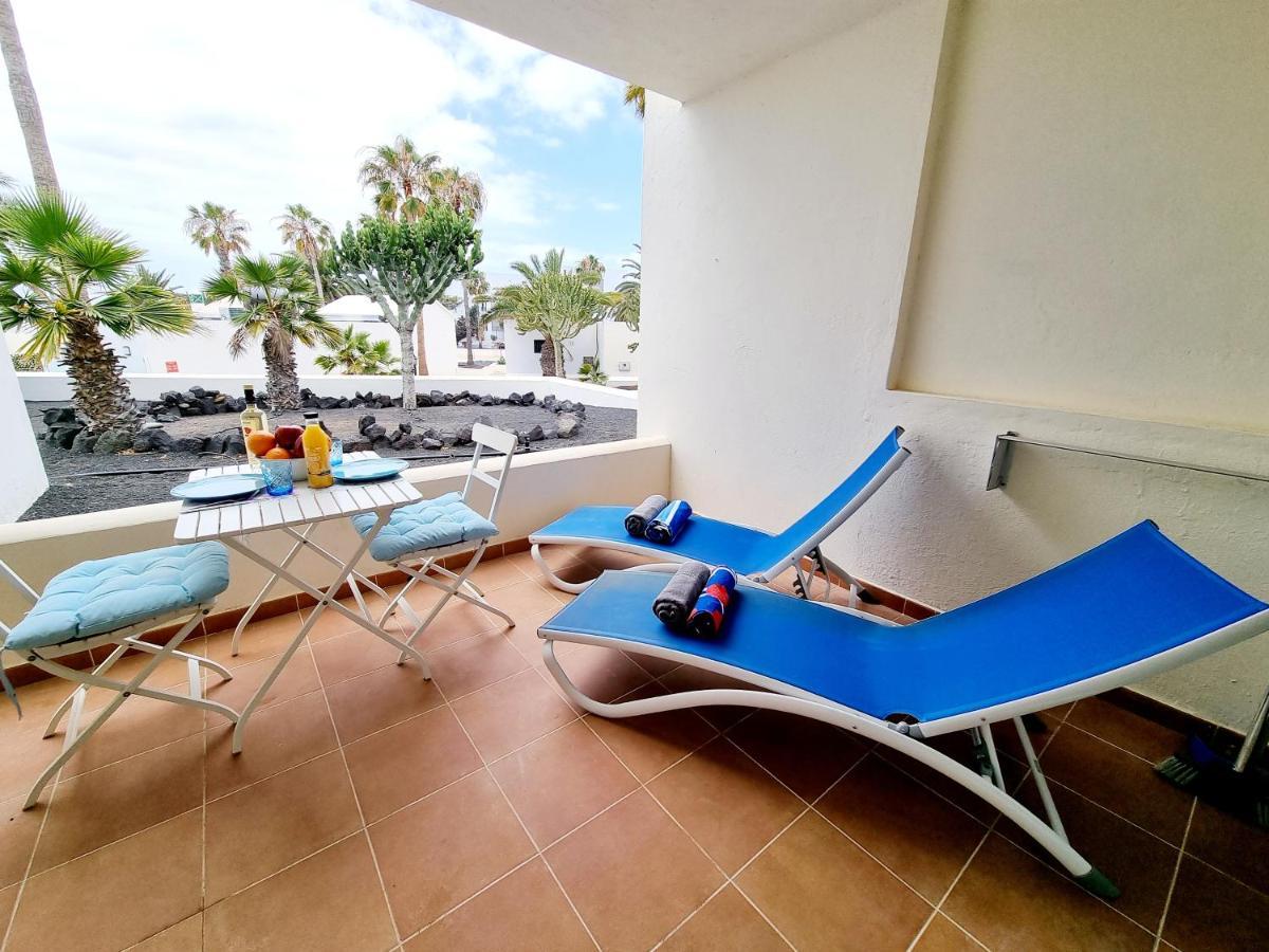 Apartamento Eduardo A Primera Linea Del Mar Costa Teguise Kültér fotó